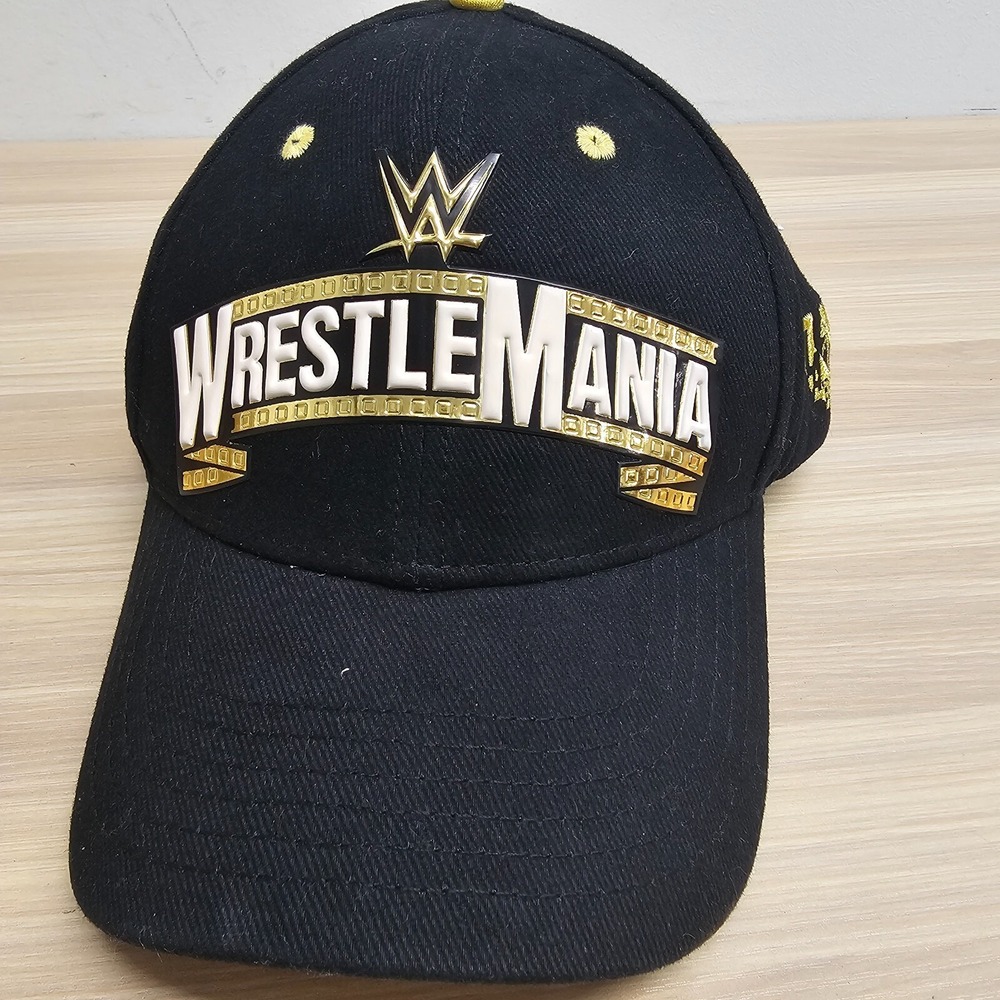 WrestleMania 39 Snapback Cap Mens Black Gold LA 23 Authentic‎ WWE Bold Fan Gear